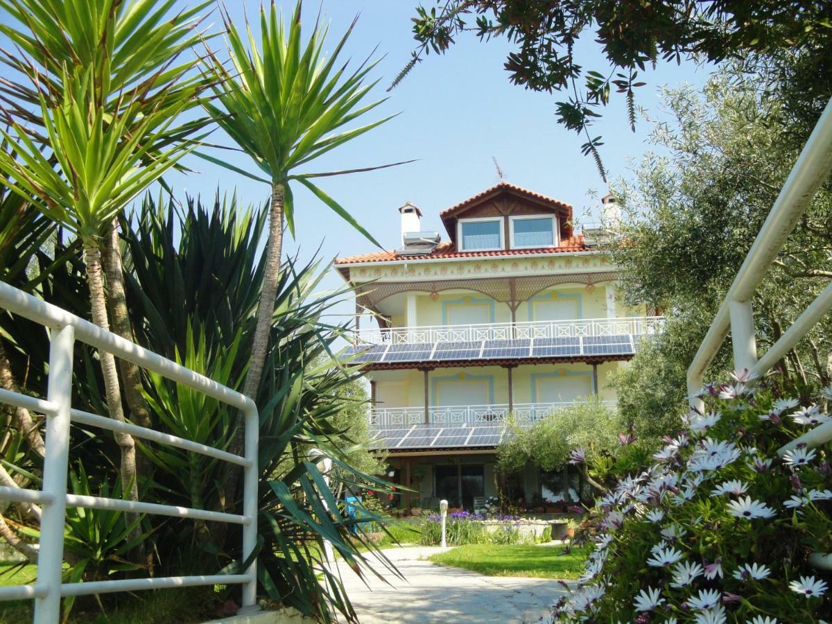 Villa Di Costa Nea Skioni Bagian luar foto